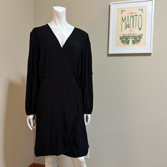 Old Navy Wrap Dress XXL - Picture 2 of 4